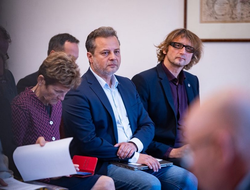 Veřejné slyšení senátního výboru na téma „Rada a její činnost při naplňování úkolů Ústavu pro studium totalitních režimů“, 15. 10. 2025