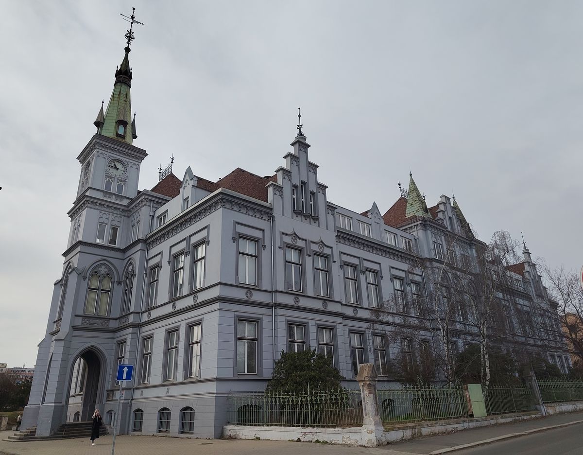 Stará správní budova ústecké chemičky (Spolechemie)